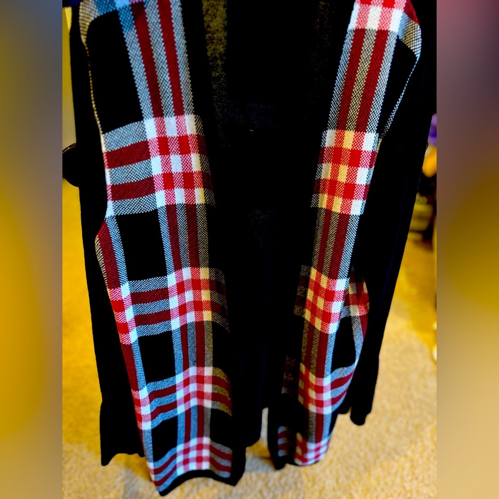 Black & red plaid open cardigan with flare/ruffle sleeve